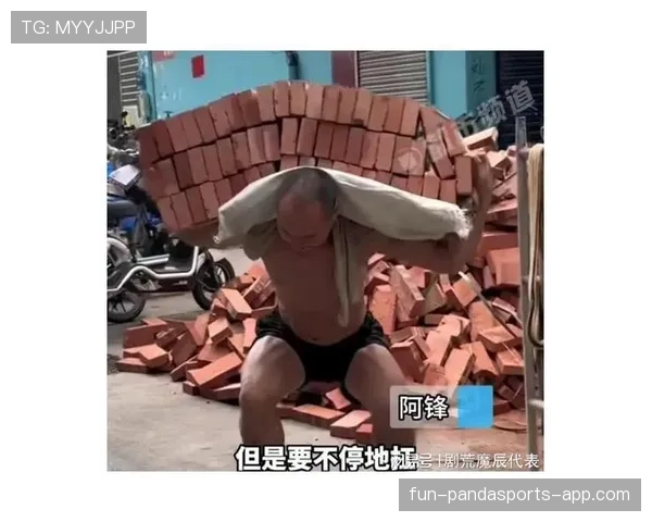程语轩训练完直接去奢侈品店扫货，这自律和消费力真不是普通人能扛住的